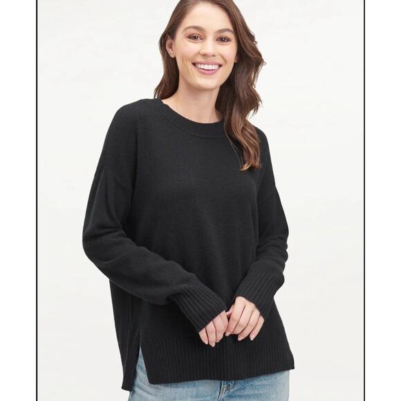 SPLENDID 100% Cashmere Oversize Pullover Sweater Women's Size M Long Sleeve 2200 - Picture 1 of 8